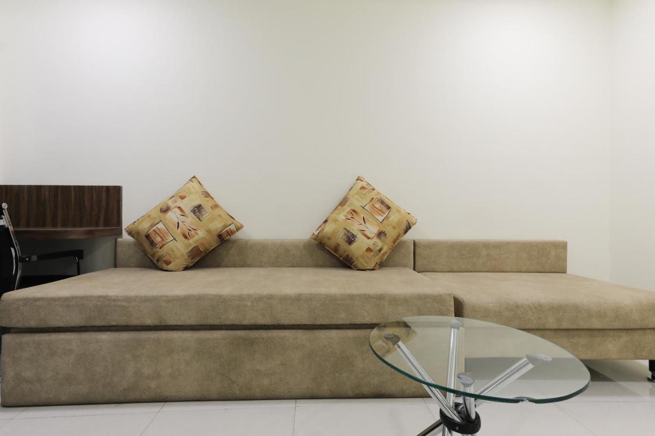 印多尔 Oyo 60577 Sukhmani Residency酒店 外观 照片